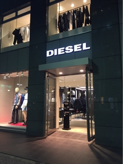 DIESEL福岡店のエアコンクリーニング無事完了。